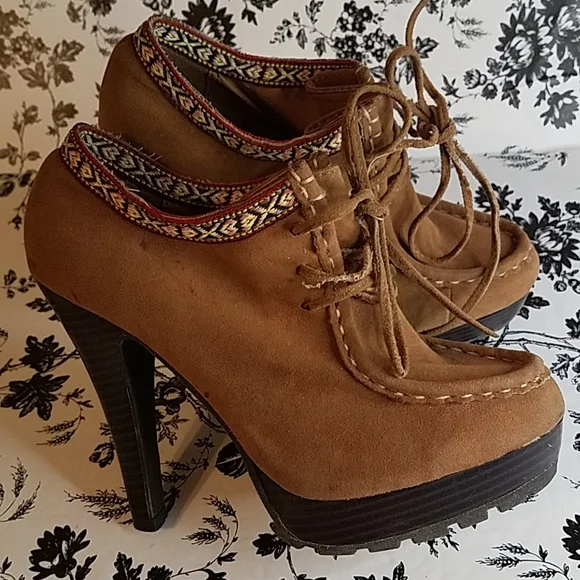 Anne Michelle Revenge heeled ankle boot  b59 - Picture 3 of 10